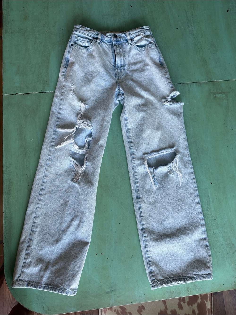 Light Wash Distressed Womens Jeans